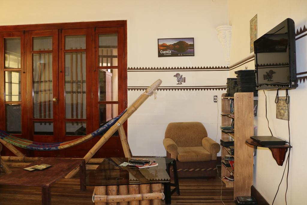 Hostal Yakumama Cuenca Kültér fotó